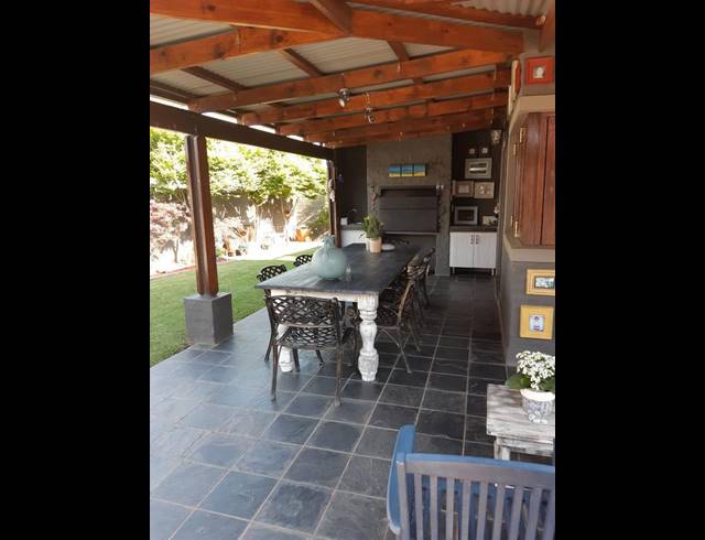 2 BEDROOM HOUSE FOR SALE IN ELDO LAKES ESTATE